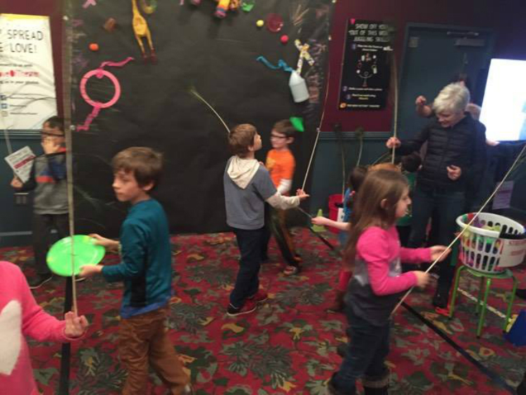 'Water on Mars' is Out of this World Juggling Theatrics